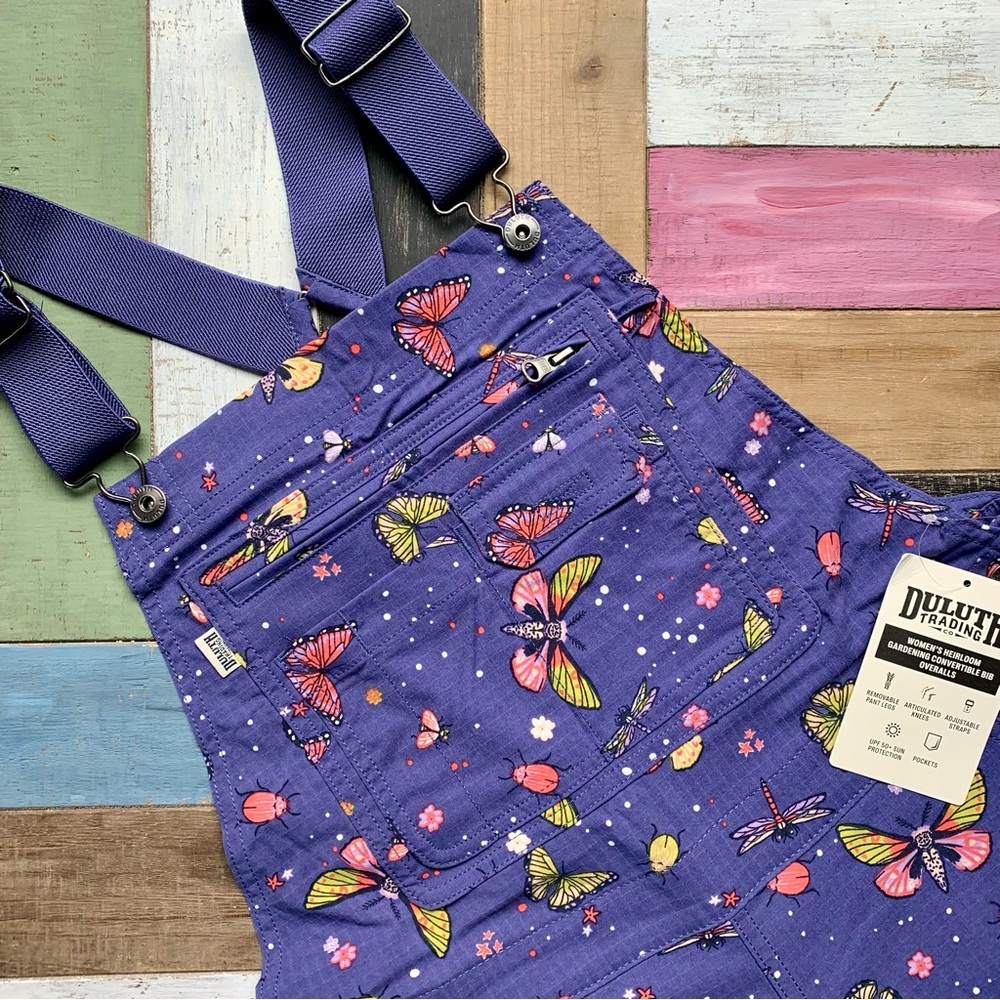 NWT Duluth Small Heirloom Gardening Convertible Bib Overalls Indigo Backyard Bug - Picture 8 of 11